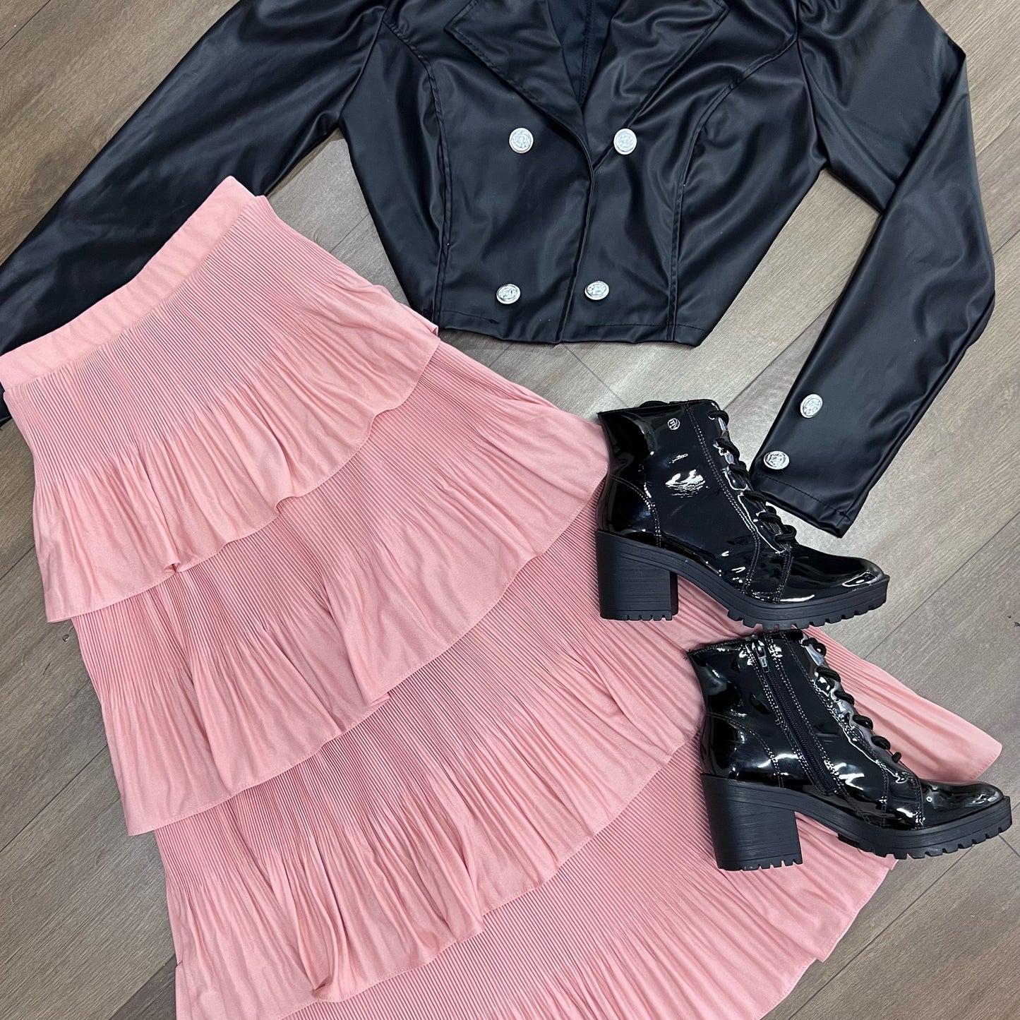 Saia mídi plissada 4 camadas cor rose