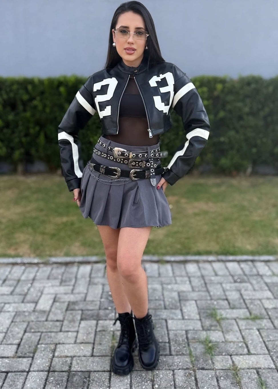 Shorts saia plissada
